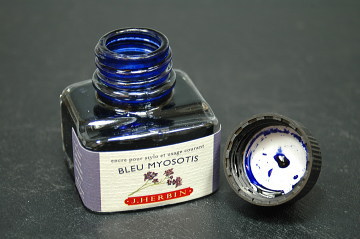 J.HERBIN 　BLEU MYOSOTIS