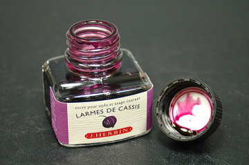 J.HERBIN 　LARMES DE CASSIS