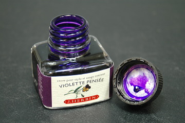 J.HERBIN 　VIOLETTE PENSEE